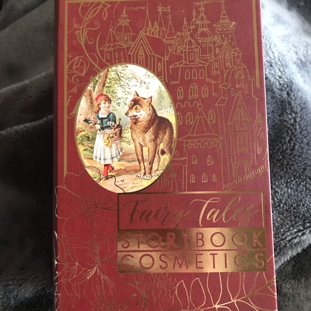 Fairy Tales: Little Red Riding Hood Palette